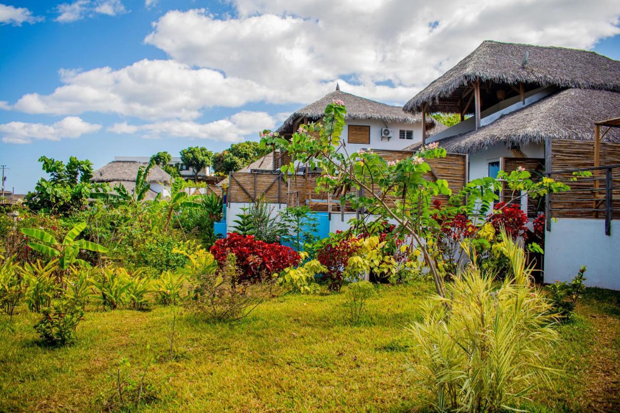 Tiako Villas Ambondrona  Exterior photo