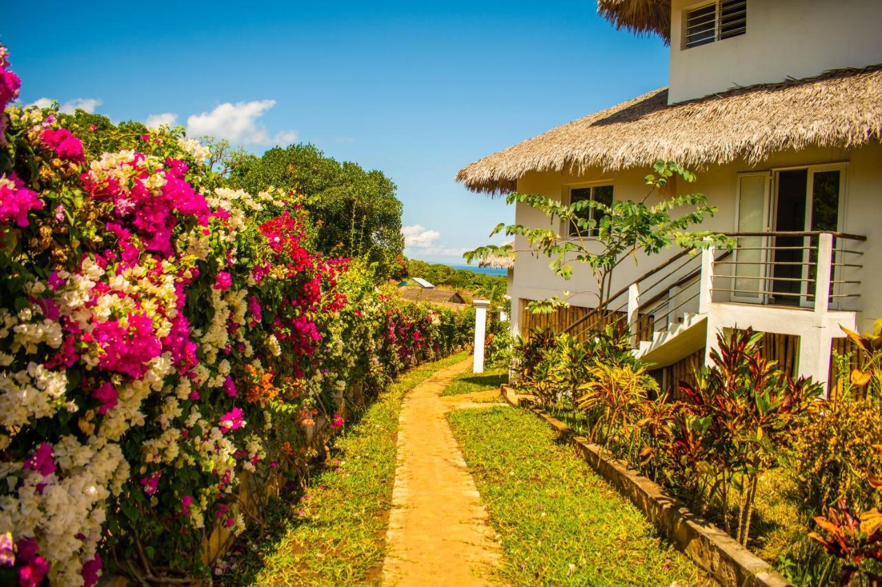 Tiako Villas Ambondrona  Exterior photo